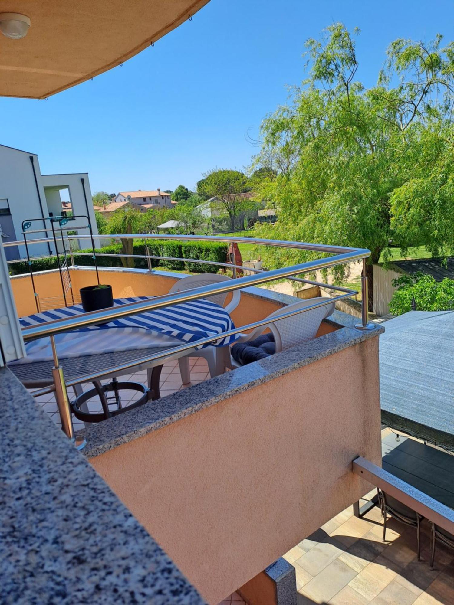 Apartman Valbandon Fažana Zewnętrze zdjęcie