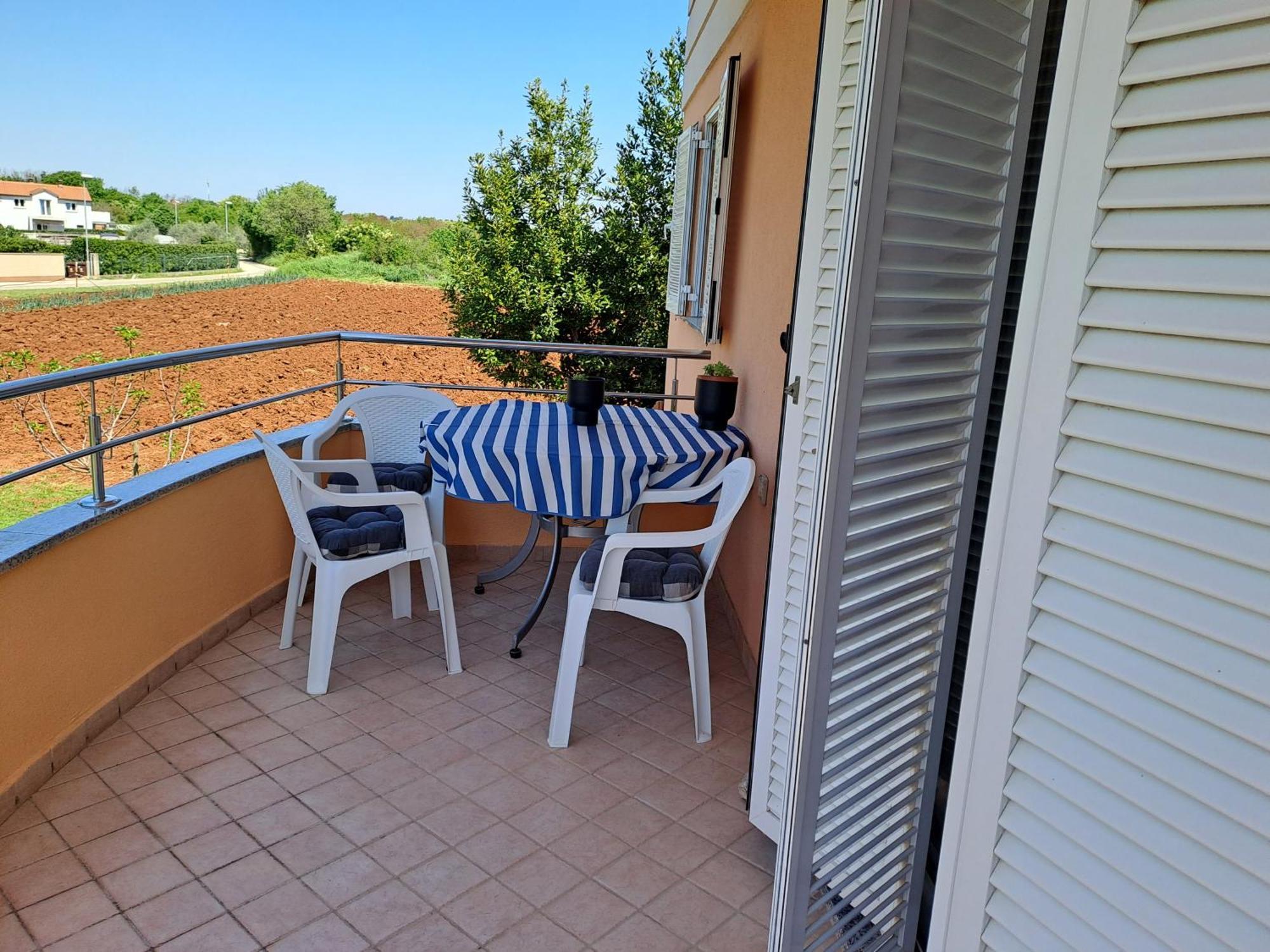 Apartman Valbandon Fažana Zewnętrze zdjęcie
