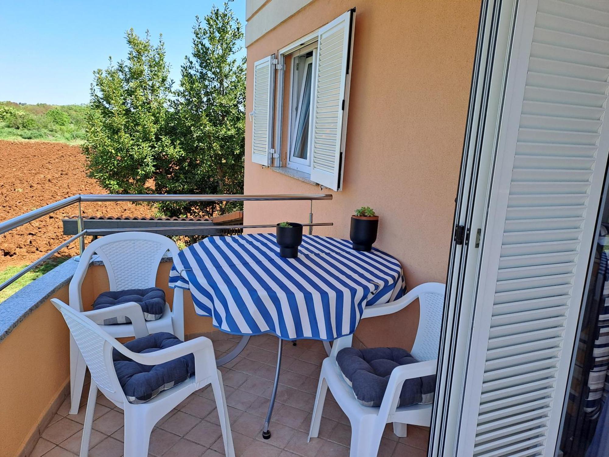 Apartman Valbandon Fažana Zewnętrze zdjęcie